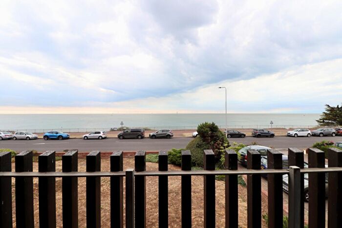 2 Bedroom Flat To Rent In Ambleside Court, Clacton-on-Sea, CO15