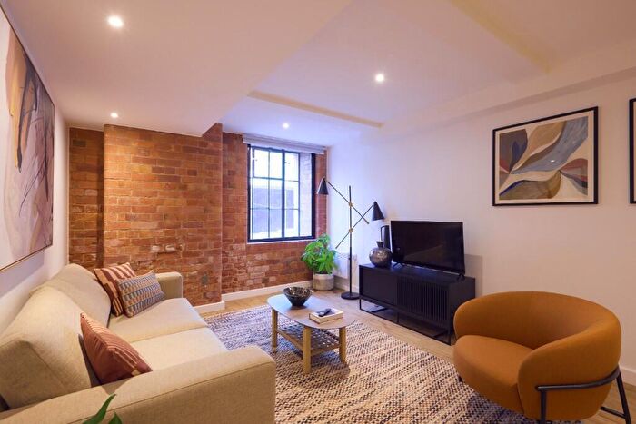 1 Bedroom Apartment To Rent In British Waterways Building, Castle Wharf, Nottingham, Nottingham City, NG1
