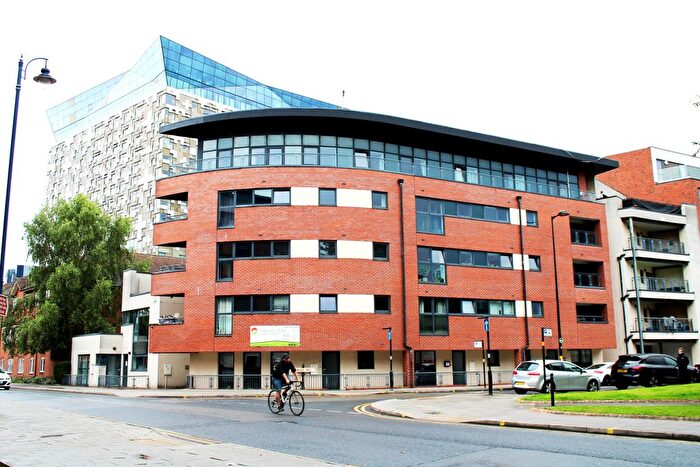 1 Bedroom Flat To Rent In Parkside, Birmingham, B1