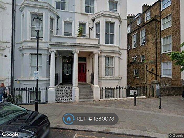 2 Bedroom Flat To Rent In Powis Square, London, W11