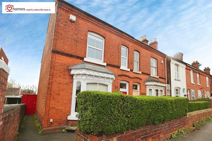 3 Bedroom Semi Detached House To Rent In Emery Street, Walsall, WS1