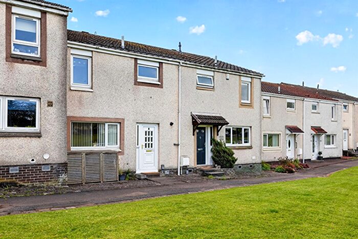3 Bedroom Terraced House For Sale In Findochty, Erskine, PA8