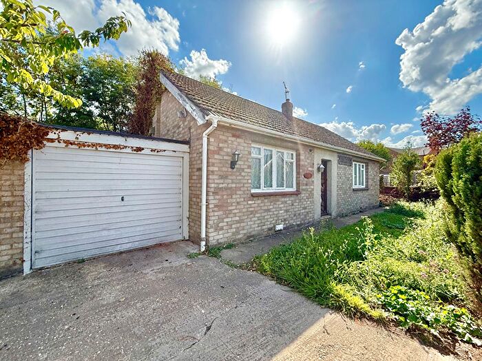 3 Bedroom Detached Bungalow For Sale In Morden Close, Metheringham, LN4