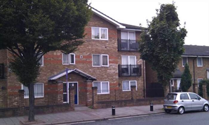 1 Bedroom Flat To Rent In Greengate Street, London, E13