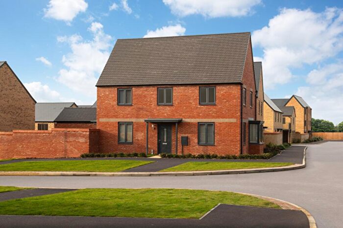 4 Bedroom Detached House For Sale In Nuffield Road, St Neots, Cambridgeshire, PE19