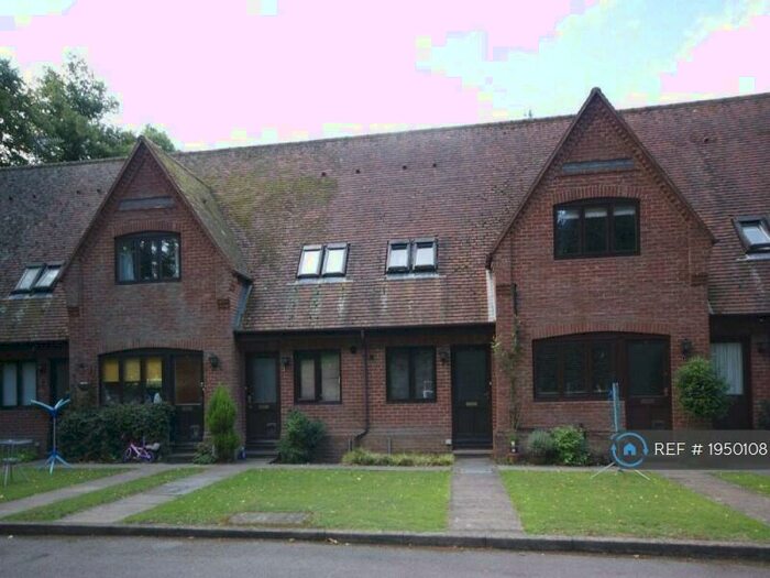 1 Bedroom Terraced House To Rent In Haywood Court, Reading, RG1