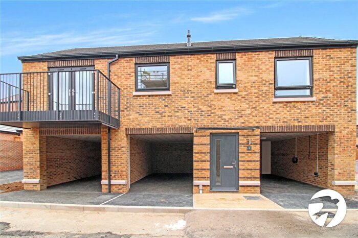 2 Bedroom House To Rent In Combes Road, Alkerden, Ebbsfleet, Swanscombe, DA10