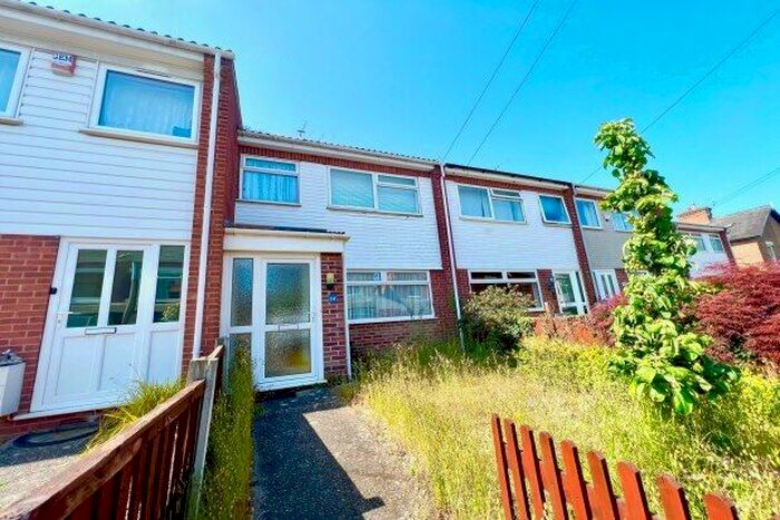 3 Bedroom Terraced House To Rent In Denison Street, Nottingham, NG9