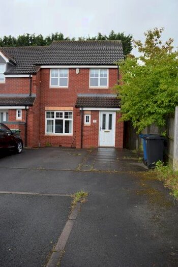3 Bedroom End Of Terrace House To Rent In Lakeview Avenue, Tamworth, B78