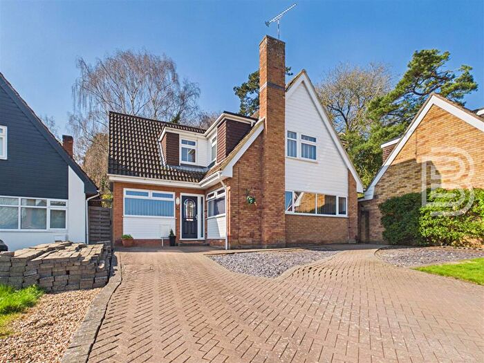 4 Bedroom Detached House For Sale In Carlton Road, Bilton, Rugby, CV22