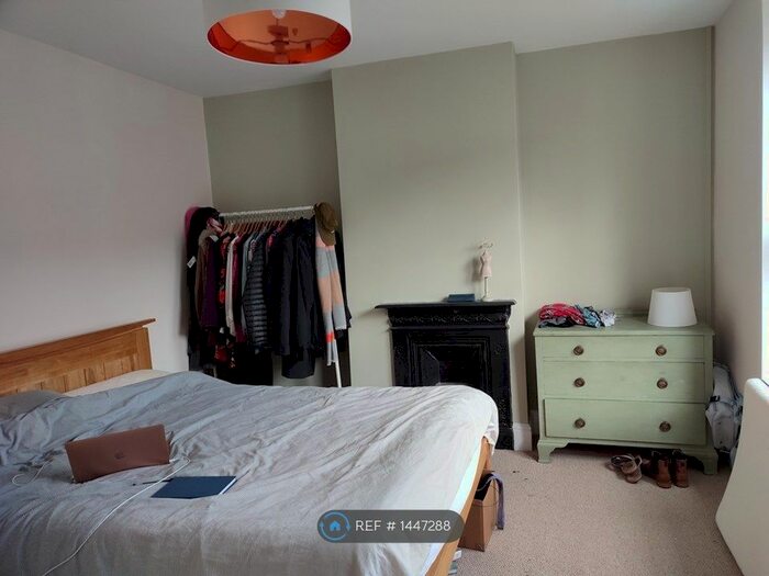 2 Bedroom Terraced House To Rent In Prospect Avenue, Kingswood, Bristol, BS15