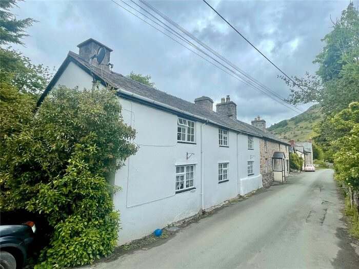 3 Bedroom Semi-Detached House For Sale In Llangynog, Oswestry, SY10