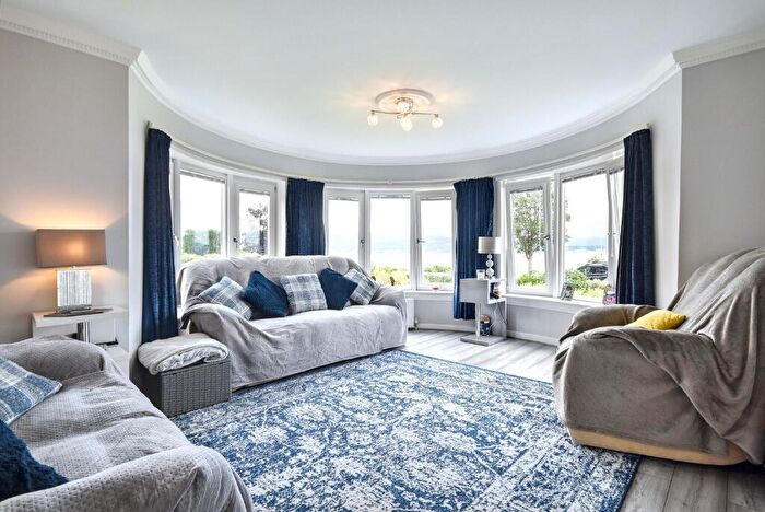 3 Bedroom Flat For Sale In Cloch Road, Inverclyde, Gourock, PA19