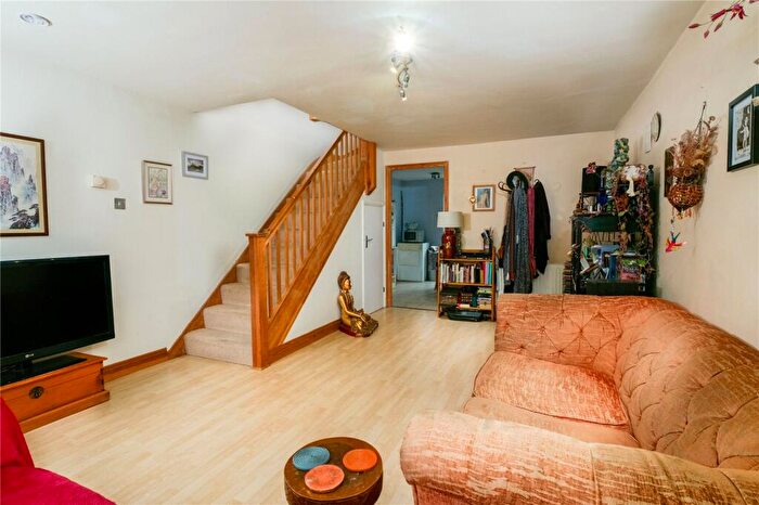3 Bedroom Terraced House For Sale In Sopwith Close, Kingston Upon Thames, KT2