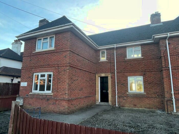 3 Bedroom End Of Terrace House To Rent In Station Road, Westbury, Wiltshire, BA13