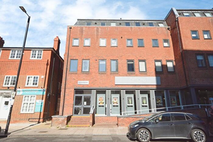 1 Bedroom Flat For Sale In Broomfield Road, Chelmsford, CM1