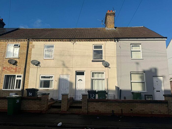 3 Bedroom Terraced House To Rent In Percival Street, Peterborough, PE3