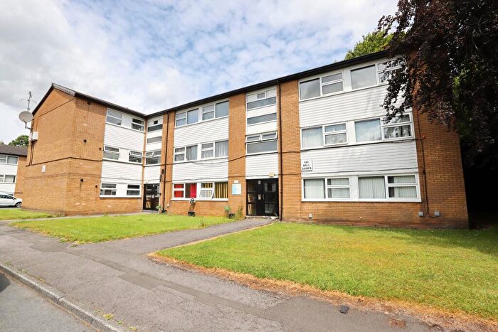 1 Bedroom Apartment For Sale In Sedgley Park Road, Prestwich, Manchester, Greater Manchester, M25