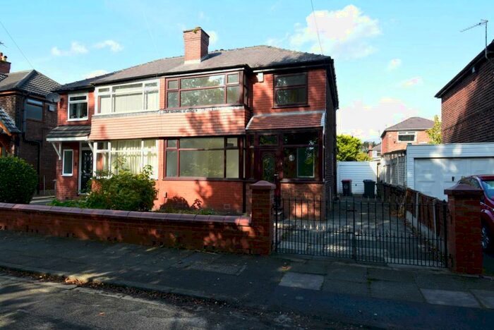 3 Bedroom Semi-Detached House To Rent In Maldon Crescent, Swinton, M27
