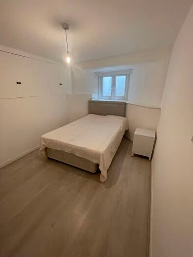 2 Bedroom Flat To Rent In Shorrolds Road, Hammersmith And Fulham, SW6