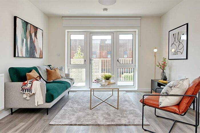 1 Bedroom Flat To Rent In Snowdrop House, Springfield Drive, Tooting, SW17