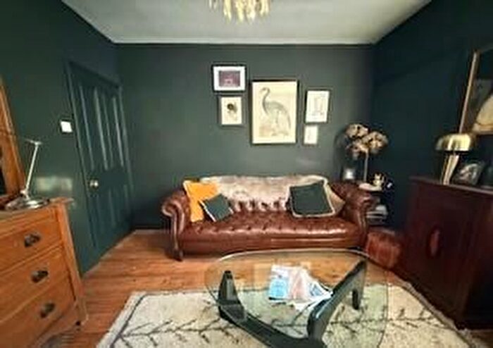 2 Bedroom Semi-Detached House For Sale In Chesterfield Road, Belper, DE56