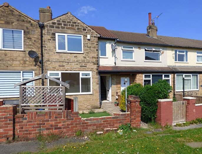 3 Bedroom Terraced House For Sale In Stanningley Road, Leeds, LS13