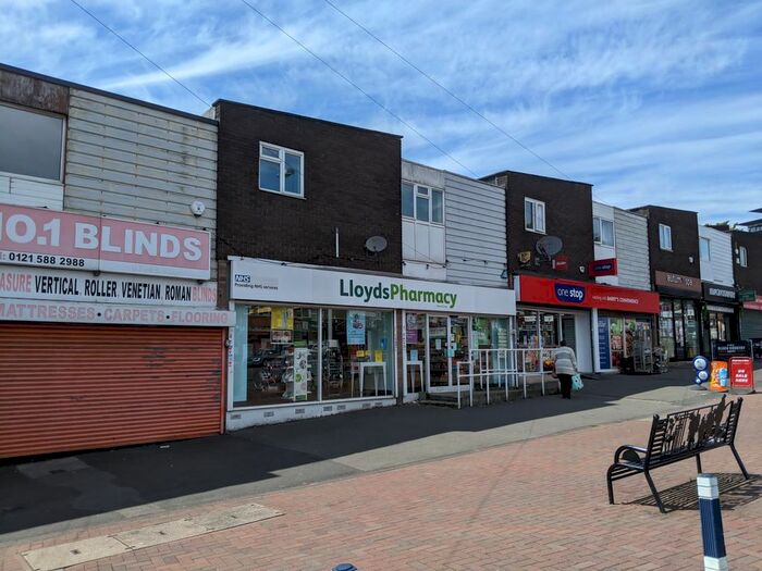 2 Bedroom Flat To Rent In Walsall Road, Stone Cross, West Bromwich, B71