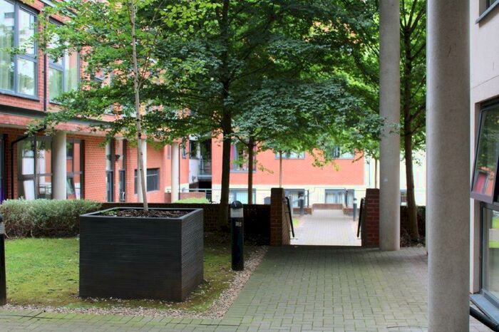 1 Bedroom Flat To Rent In Moseley Road, Birmingham, B12