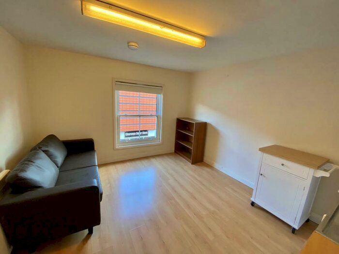 1 Bedroom Apartment To Rent In Newbury, Berkshire, RG14