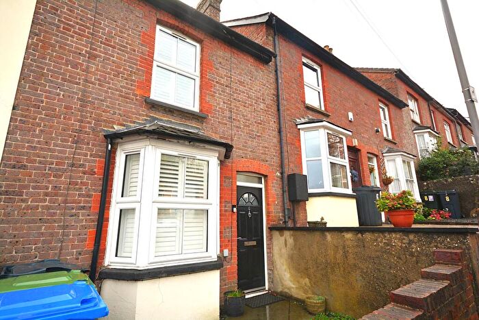 2 Bedroom Cottage To Rent In Addison Road, Chesham, HP5