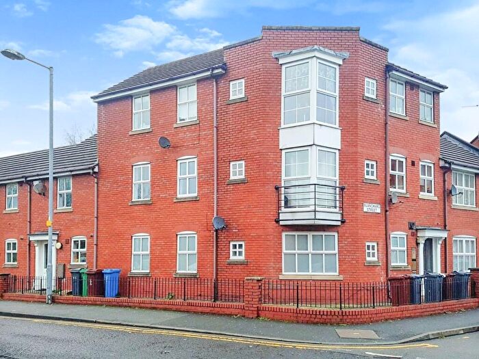 2 Bedroom Flat To Rent In Blanchard Street, Hulme, Manchester, M15