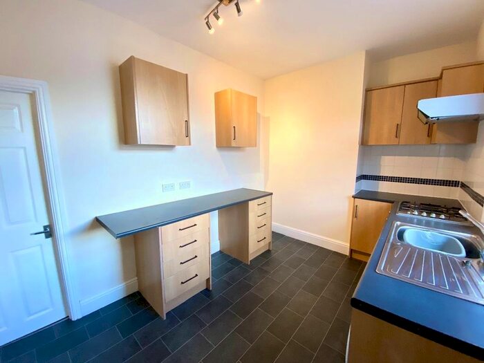 3 Bedroom Terraced House To Rent In Swallow Lane, Golcar, Huddersfield HD7