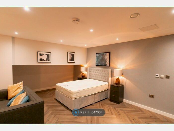 Studio To Rent In Water Street, Liverpool, L2