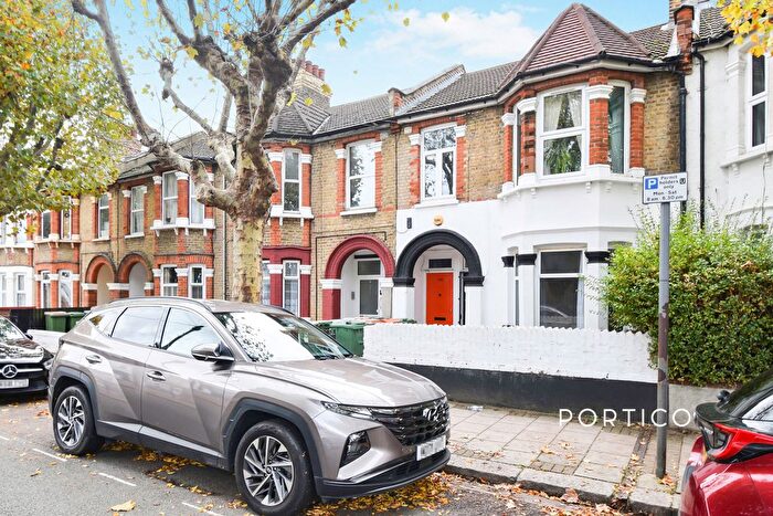 Studio To Rent In Claude Road, London, E13