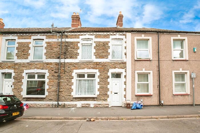 3 Bedroom Terraced House For Sale In Albert Street, Cardiff, CF11