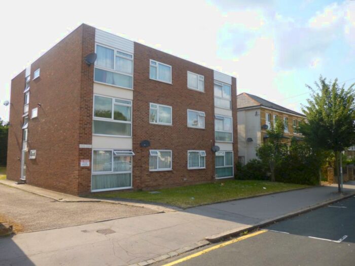 1 Bedroom Flat To Rent In Havelock Road, East Croydon, CR0