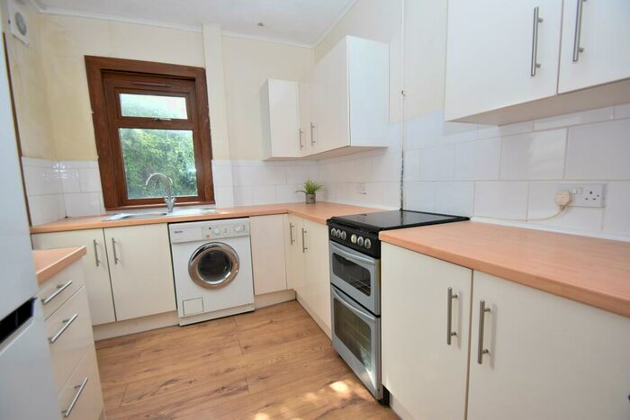 3 Bedroom House To Rent In Dalton Street, Cathays, Cardiff, CF24