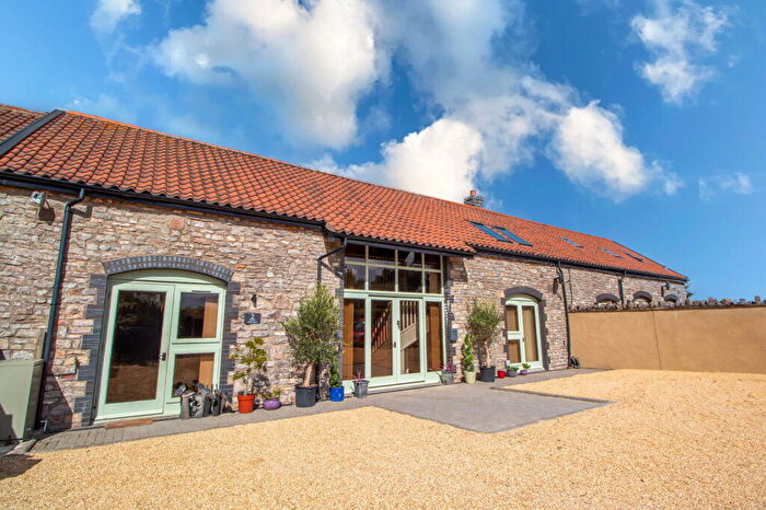 4 Bedroom Barn Conversion For Sale In Hailstone Farm, Redhill, BS40