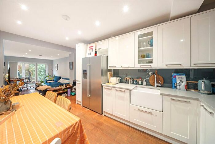 2 Bedroom Flat For Sale In Gloucester Avenue, Primrose Hill, London, NW1