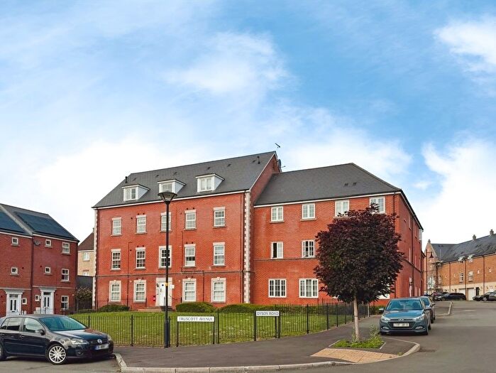 2 Bedroom Flat For Sale In Dyson Road, Redhouse, SN25