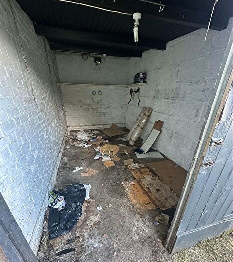 Garage / Parking To Rent In Rectory Close, London, E4