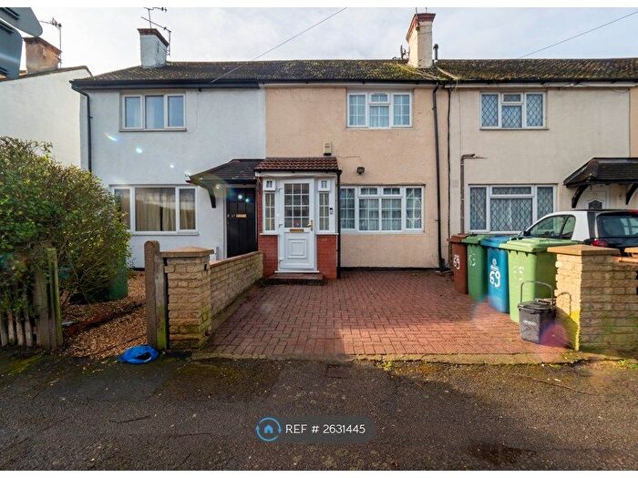 3 Bedroom Terraced House To Rent In Francis Road, Harrow, HA1