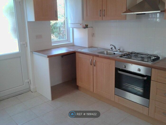 4 Bedroom Terraced House To Rent In White Hart Lane, White Hart Lane, N17