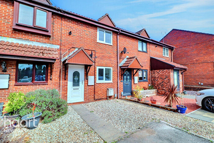 2 Bedroom Terraced House To Rent In Highbank, Newport, NP19