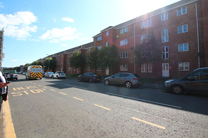 1 Bedroom Flat To Rent In Main Street, Bridgeton, G40