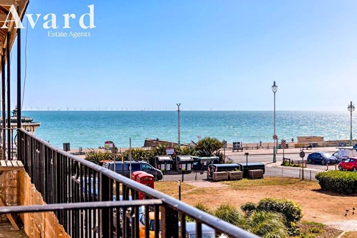 1 Bedroom Flat To Rent In Bedford Square, Brighton, BN1