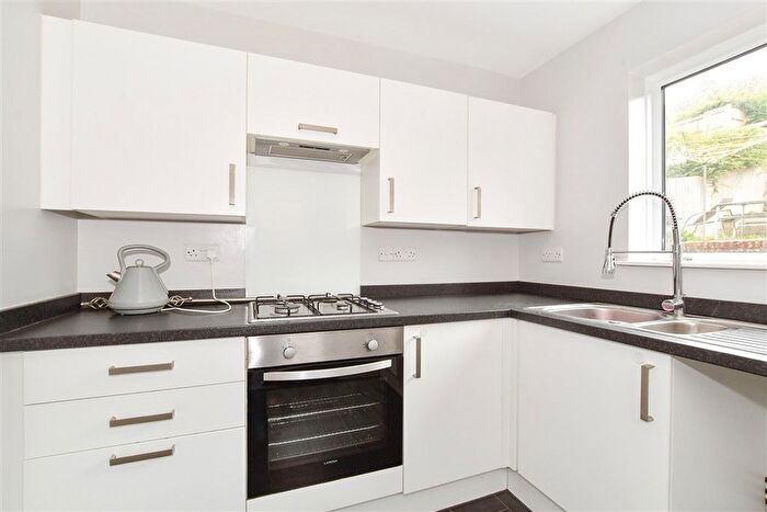 3 Bedroom Semi-Detached House For Sale In Mildmay Road, Lewes, East Sussex, BN7