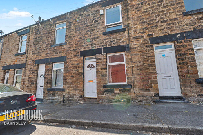 3 Bedroom Terraced House For Sale In Osborne Street, Barnsley, S70