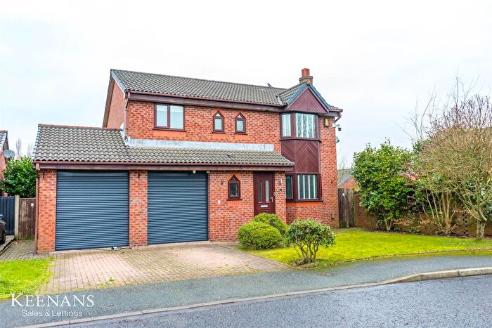 4 Bedroom Detached House For Sale In The Fairways, Whitefield, Manchester, M45